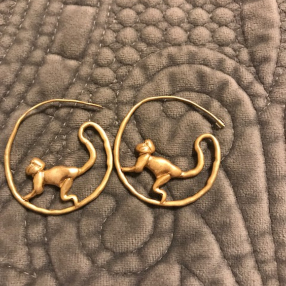 Tory Burch Jewelry - Tory Burch Monkey Hoop Earrings